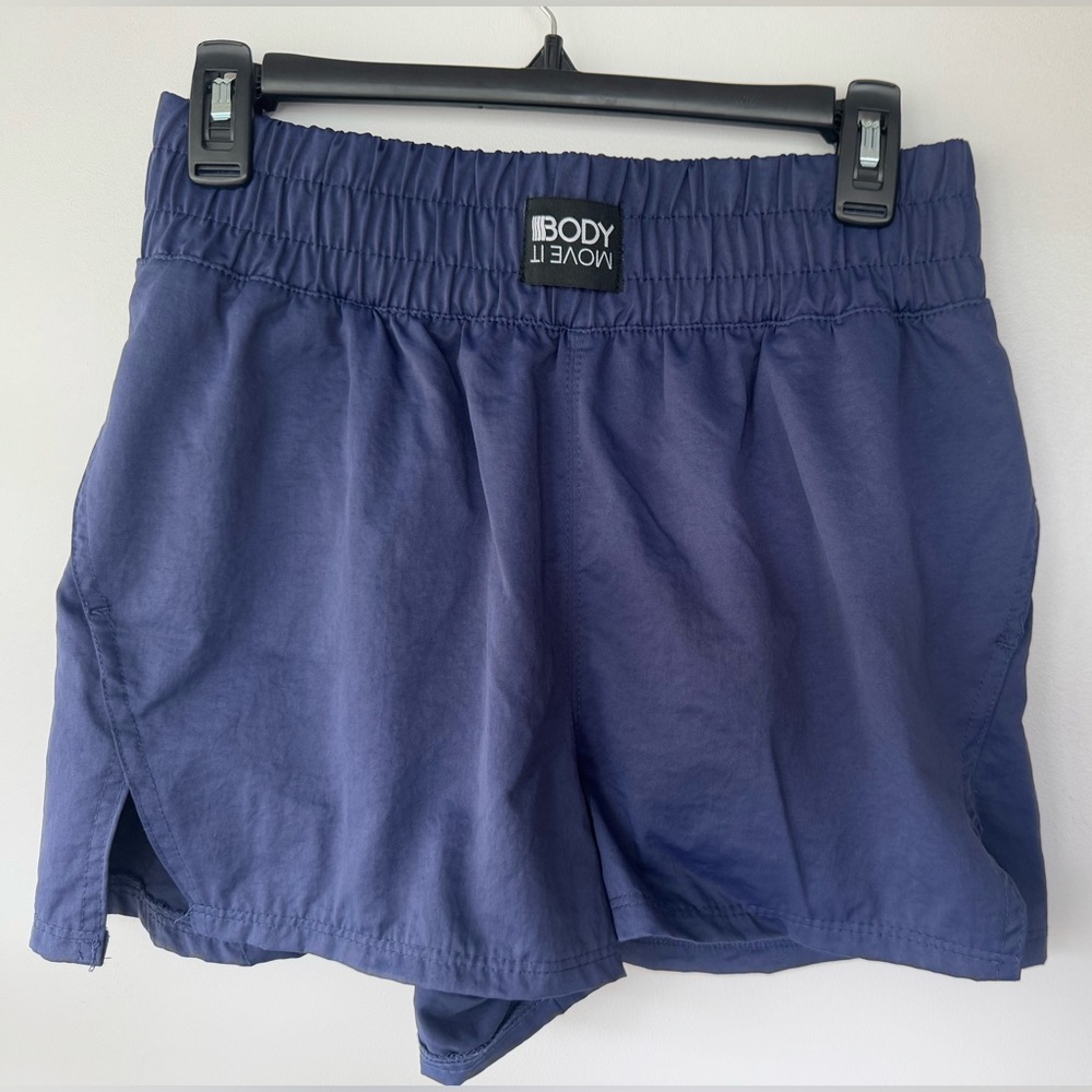 BODY MOVE IT Navy Blue Athletic Shorts Womens Size M Elastic Waist Side‎ Slits
